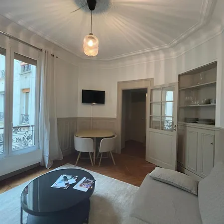 Elegant Et Spacieux Dans Le 8eme شقة *